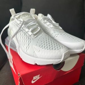 Nike Air Max 270 (GS) -